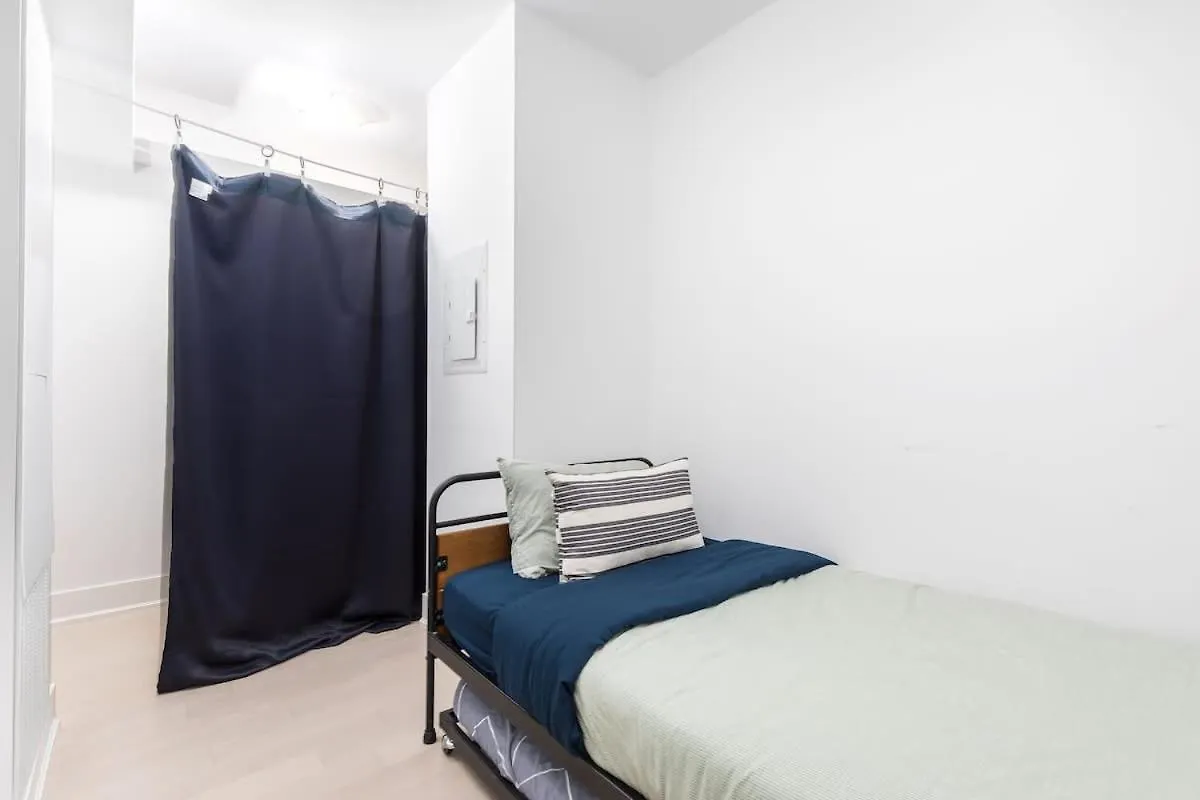 Practical Condo Downtown 3 Beds Uoft Toronto Canada