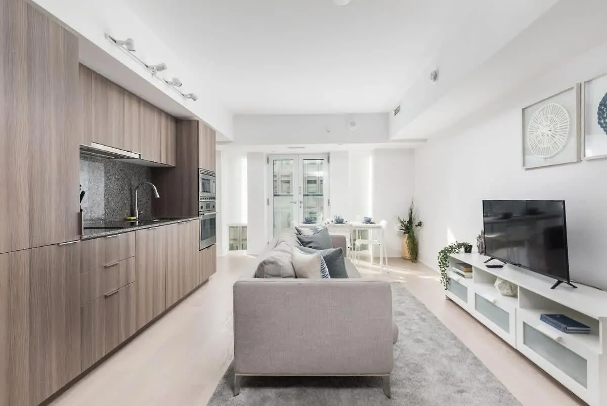 Apartment Practical Condo Downtown 3 Beds Uoft Toronto
