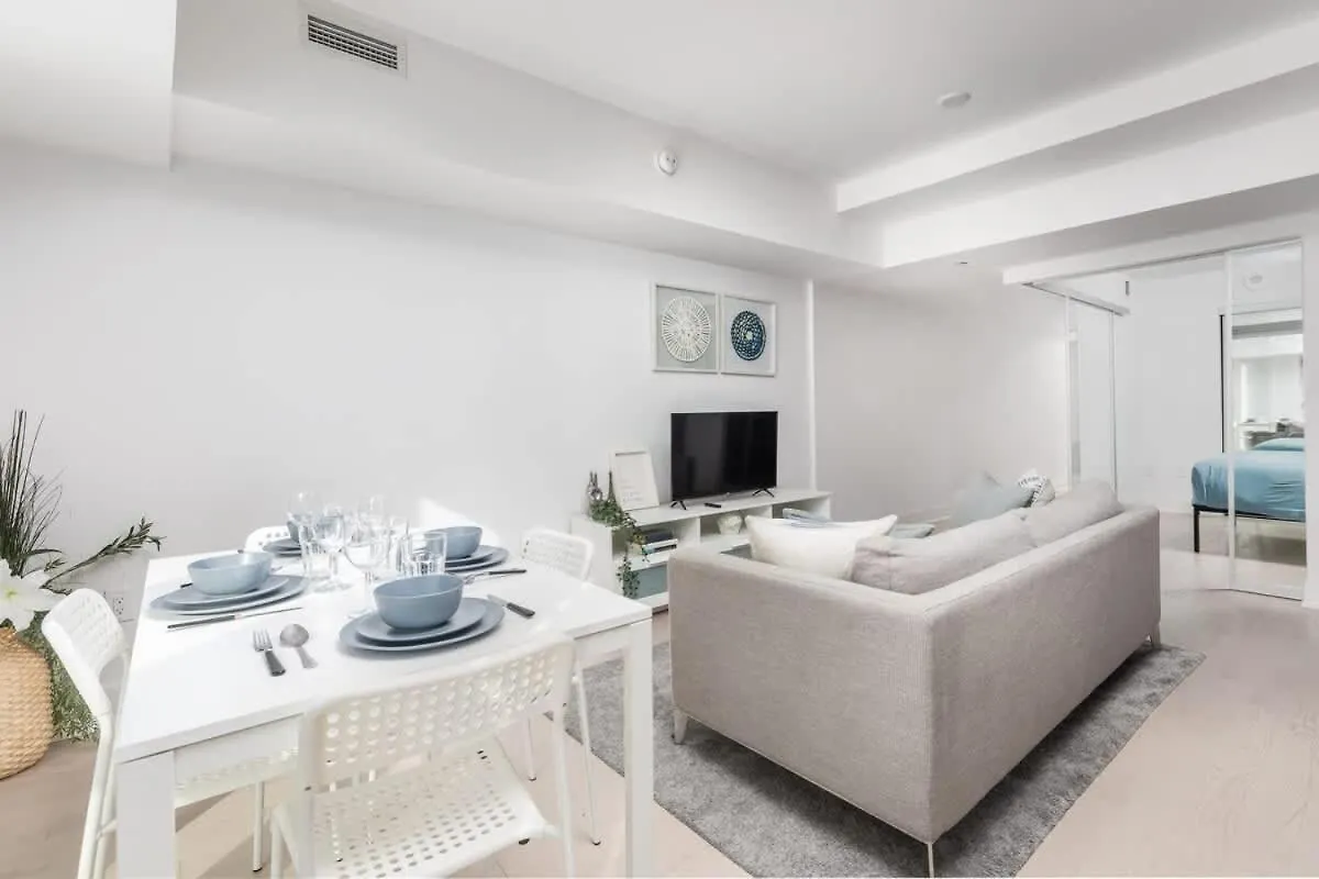 Practical Condo Downtown 3 Beds Uoft Toronto 0*,  Canada