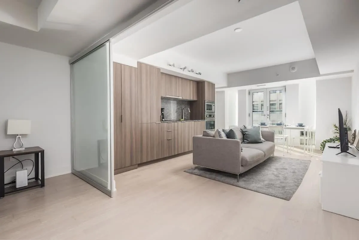 Apartment Practical Condo Downtown 3 Beds Uoft Toronto